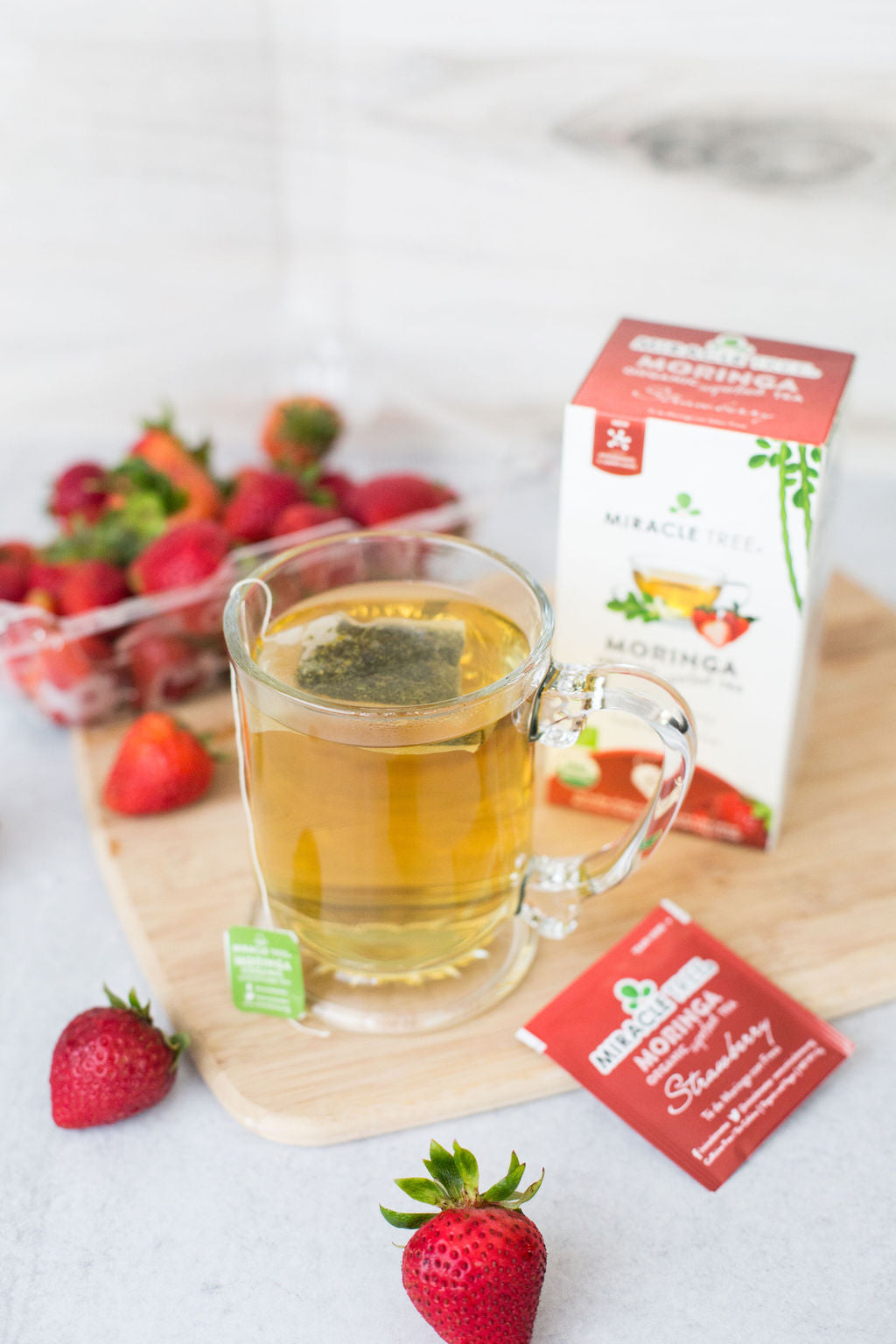 Miracle Tree's Organic Moringa Tea, Strawberry